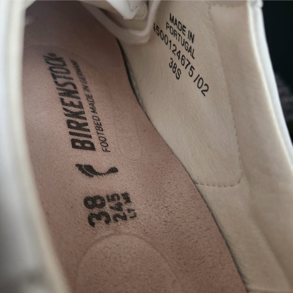 New Birkenstock sz
38 L7/M5 Unisex Bend Low Top White
Leather Sneakers - Picture 5 of 5